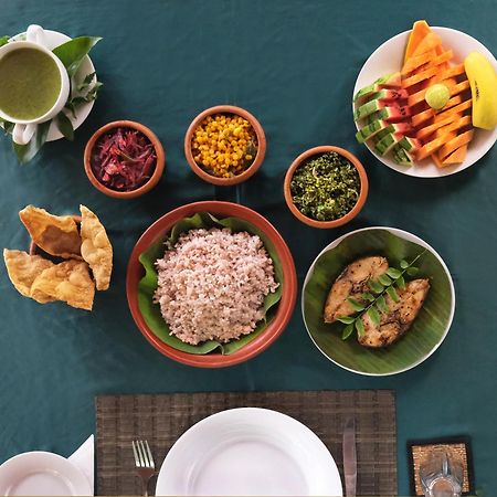Chandra Villa Ayurveda Resort Bentota Bagian luar foto