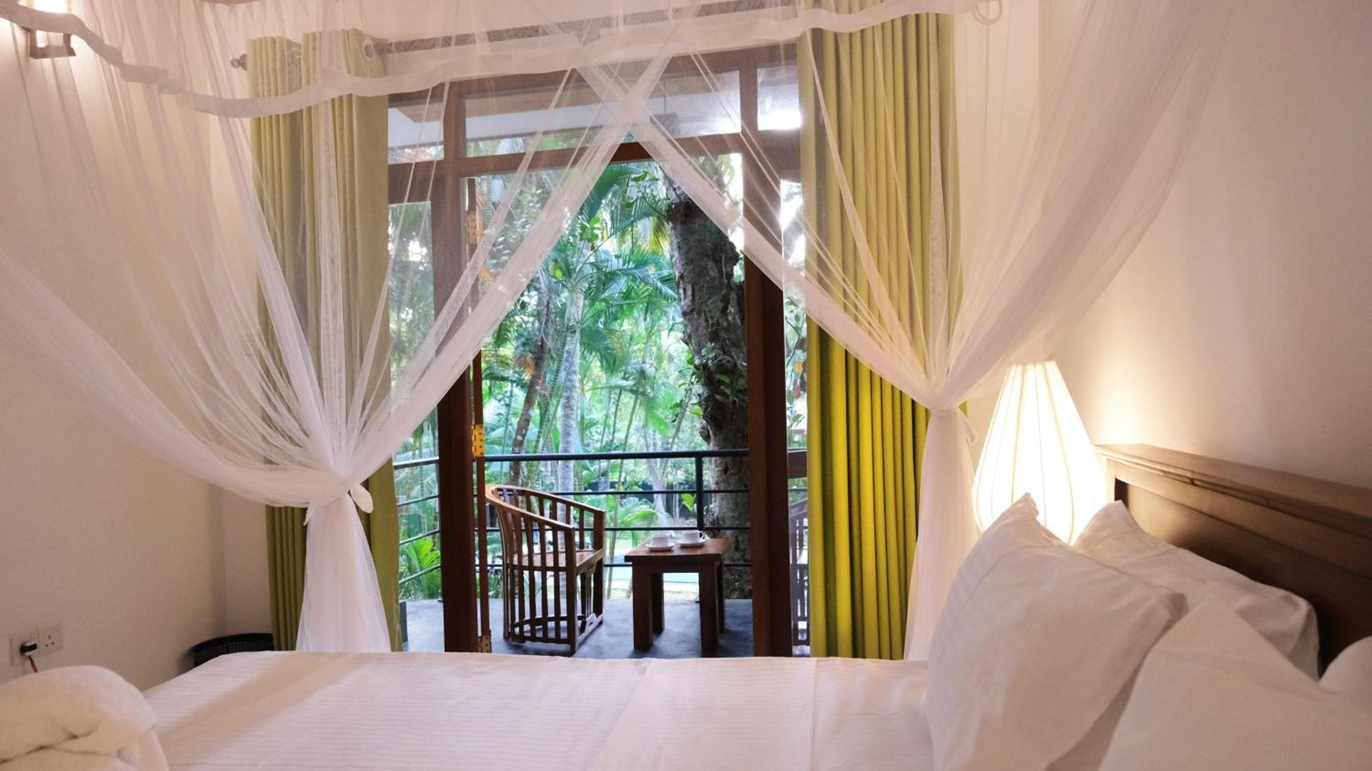 Chandra Villa Ayurveda Resort Bentota Bagian luar foto