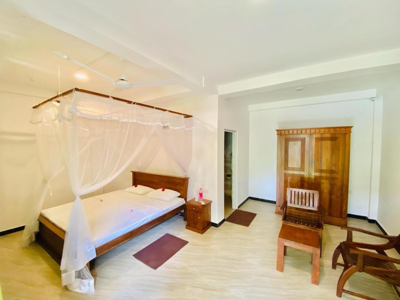 Chandra Villa Ayurveda Resort Bentota Bagian luar foto
